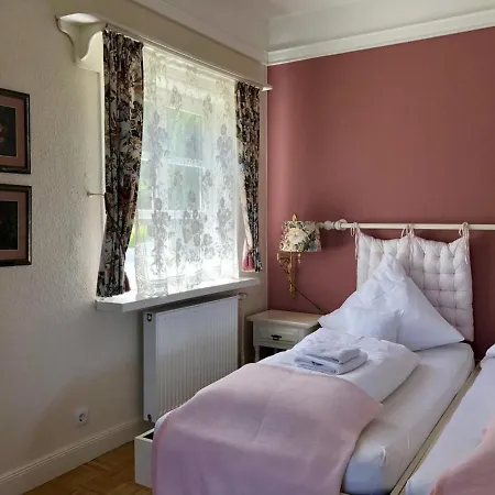 Grosse Ferienwohnung Mit Panoramablick ווינטרברג