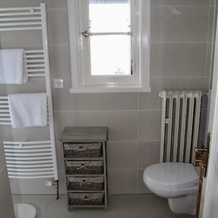 Grosse Ferienwohnung Mit Panoramablick דירה *